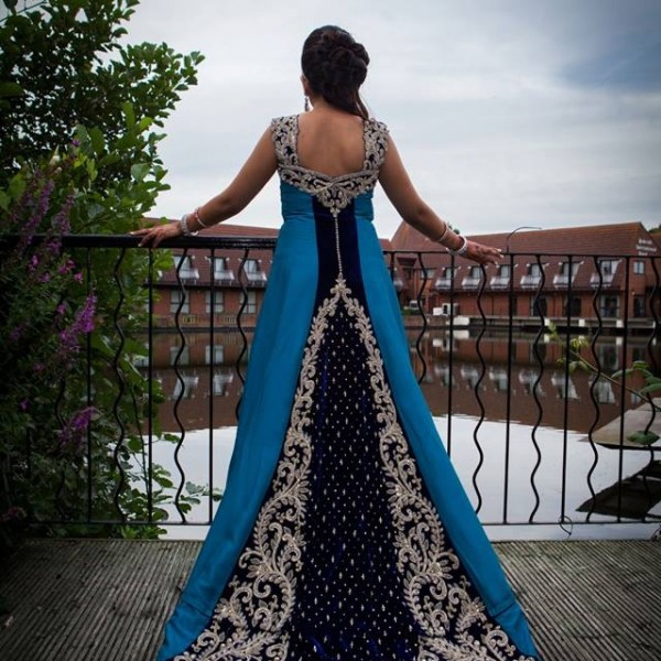 INdian wedding dress in blue