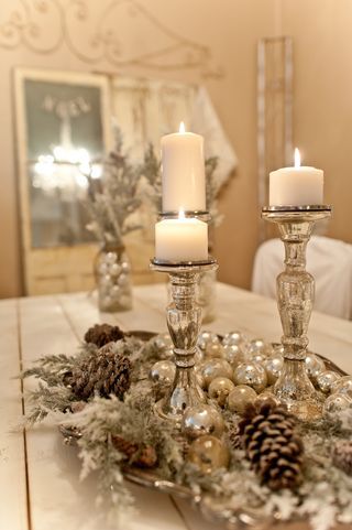 winter wedding centerpiece