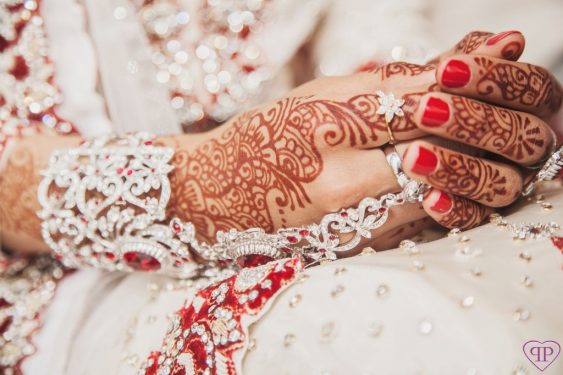 bridal henna design and wedding manicure