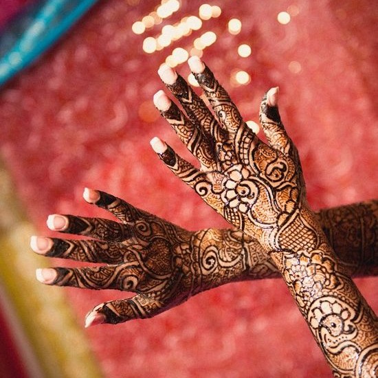 bridal henna design and wedding manicure