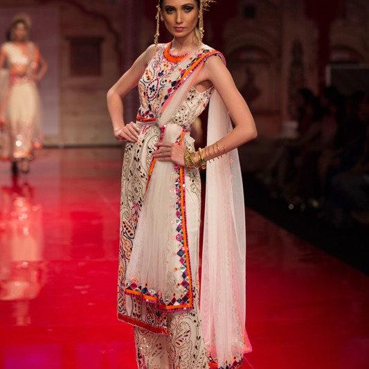 Indian wedding clothes