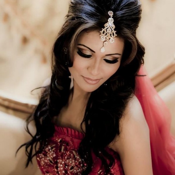 Indian wedding hair halfup