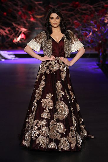 Indian wedding lehengas by Manish Malhotra