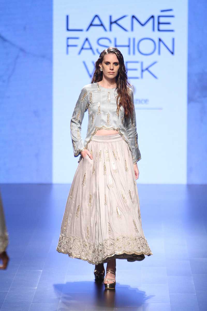 Payal Singhal Winter 2016 bridal outfit for an Indian bride