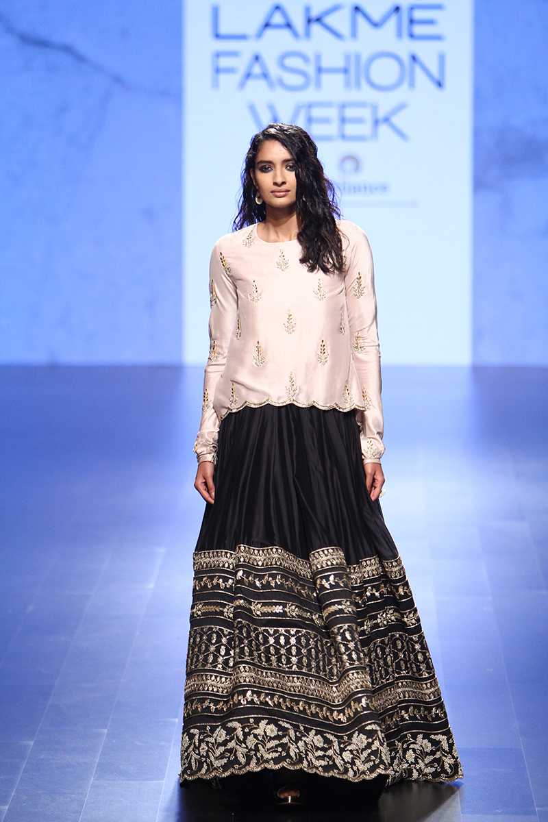 Payal Singhal Winter 2016 bridal outfit for an Indian bride